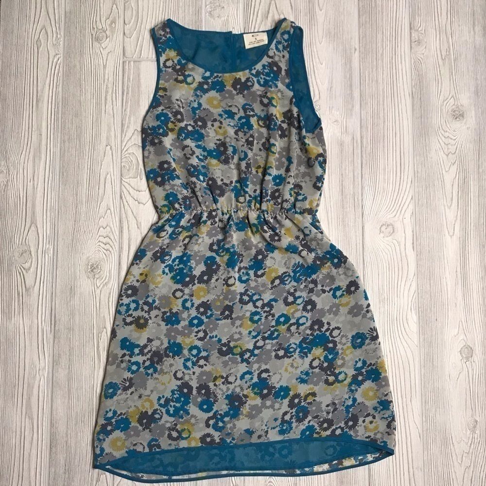 Pins And Needles Sleeveless Floral Dress - Small
